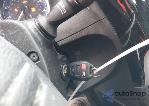 2018 Toyota Corolla Le from USA, damaged, VIN 2T1BURHE9JC027822